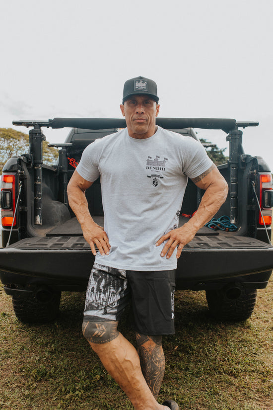 IOLANI FOREVER Premium Tee